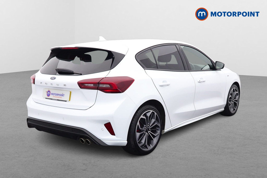 Ford Focus St-Line Vignale Automatic Diesel Hatchback - Stock Number (1552635) - Drivers side rear corner