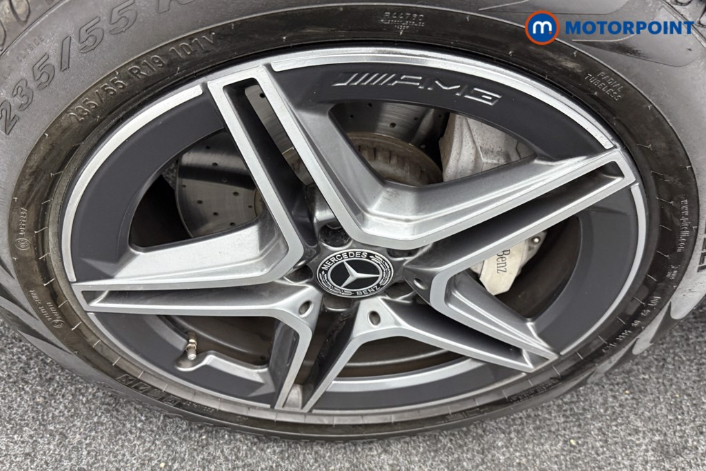 Mercedes-Benz GLC Amg Line Automatic Petrol SUV - Stock Number (1552769) - 32nd supplementary image