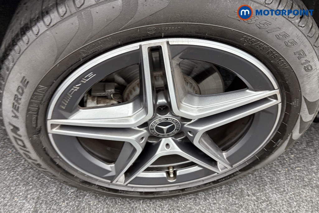 Mercedes-Benz GLC Amg Line Automatic Petrol SUV - Stock Number (1552769) - 34th supplementary image