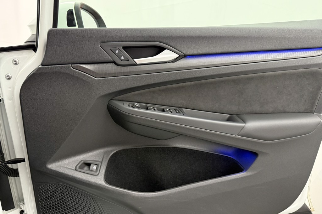 Volkswagen Golf GTE Automatic Petrol Plug-In Hybrid Hatchback - Stock Number (1552928) - 20th supplementary image