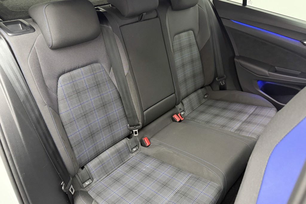 Volkswagen Golf GTE Automatic Petrol Plug-In Hybrid Hatchback - Stock Number (1552928) - 27th supplementary image
