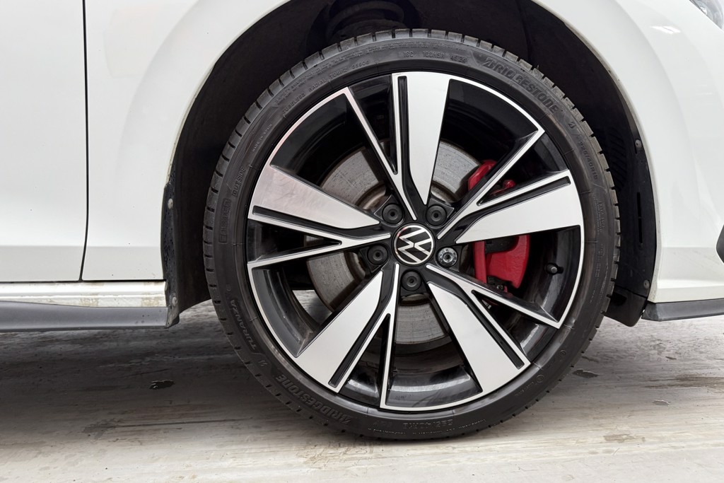 Volkswagen Golf GTE Automatic Petrol Plug-In Hybrid Hatchback - Stock Number (1552928) - 39th supplementary image