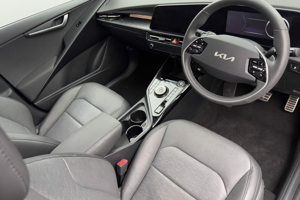KIA Niro 4 Automatic Petrol-Electric Hybrid SUV - Stock Number (1552950) - 1st supplementary image