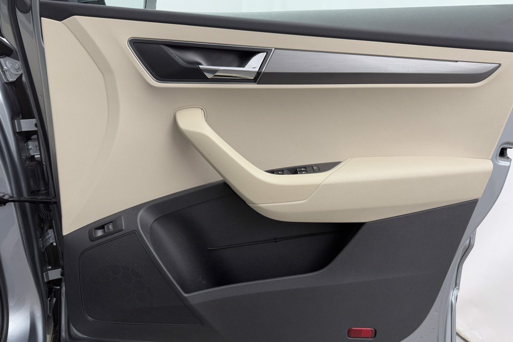 Skoda Karoq Edition Automatic Petrol SUV - Stock Number (1552977) - 20th supplementary image