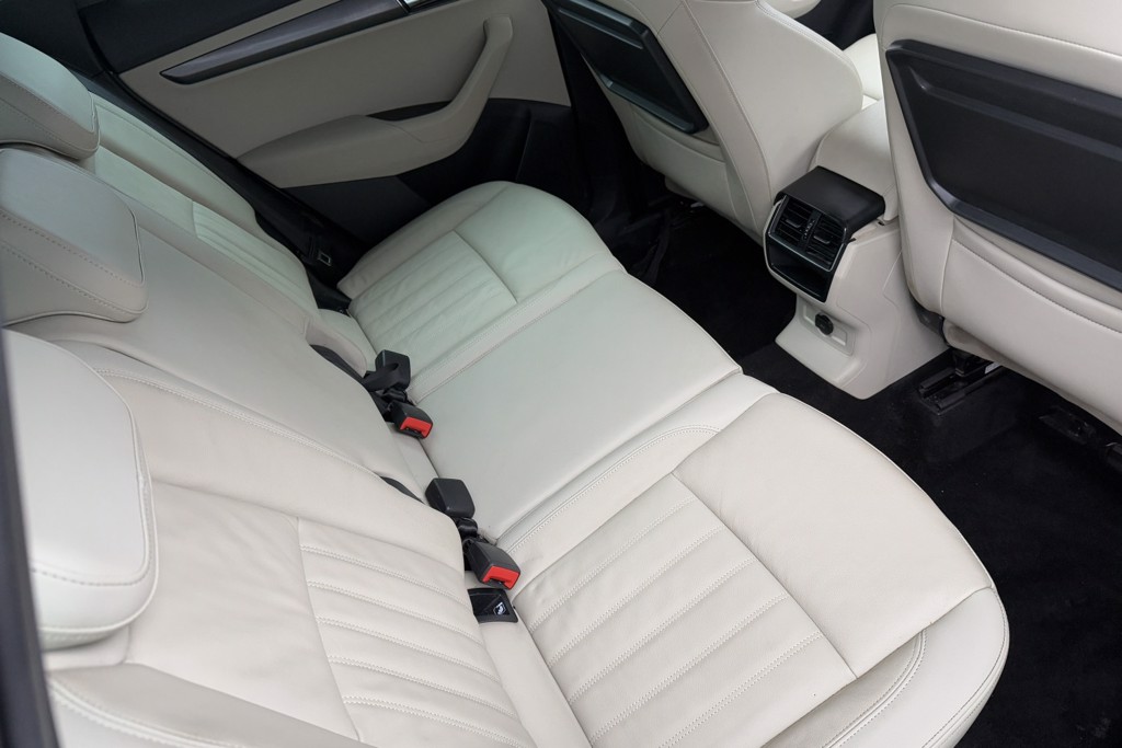 Skoda Karoq Edition Automatic Petrol SUV - Stock Number (1552977) - 25th supplementary image