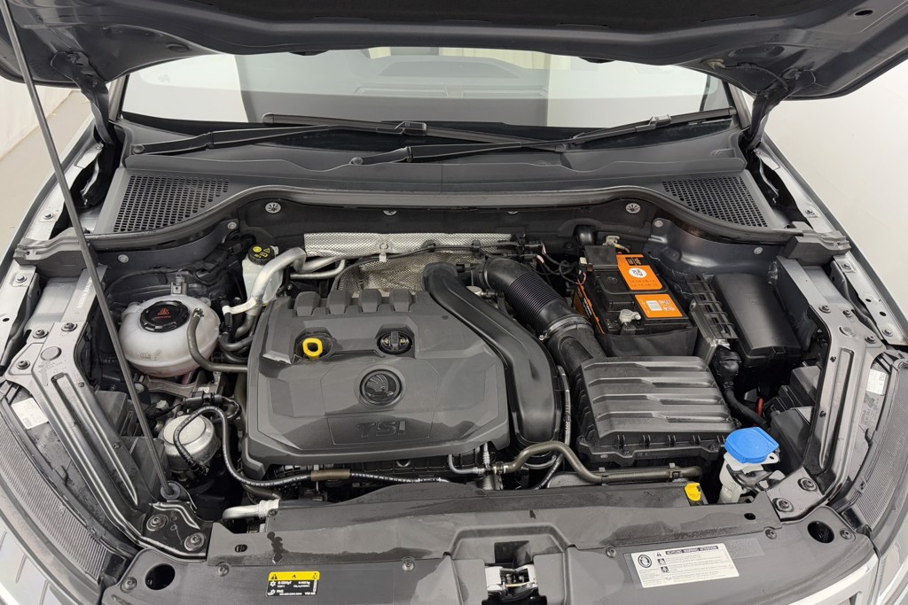Skoda Karoq Edition Automatic Petrol SUV - Stock Number (1552977) - 33rd supplementary image