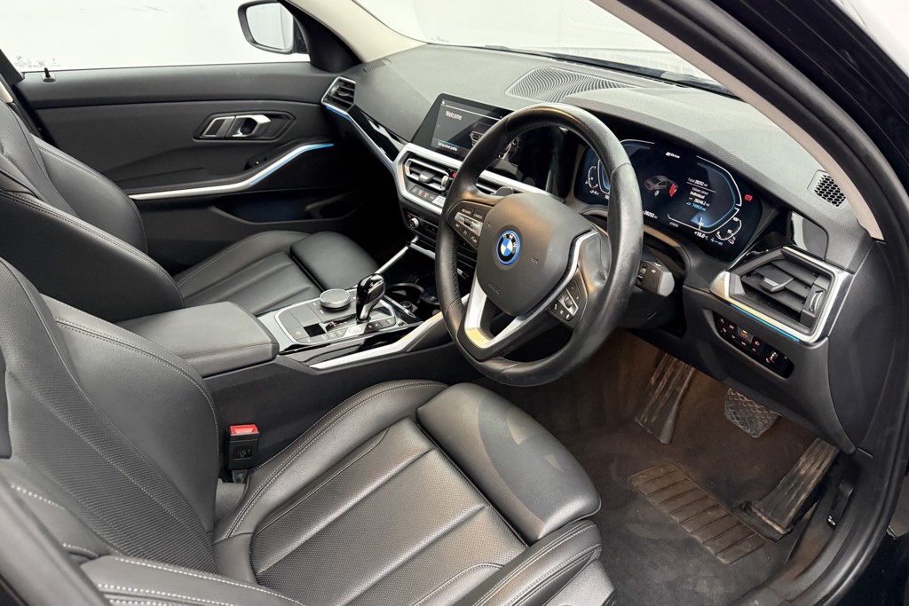 BMW 3 Series Se Pro Automatic Petrol Plug-In Hybrid Saloon - Stock Number (1552981) - 1st supplementary image