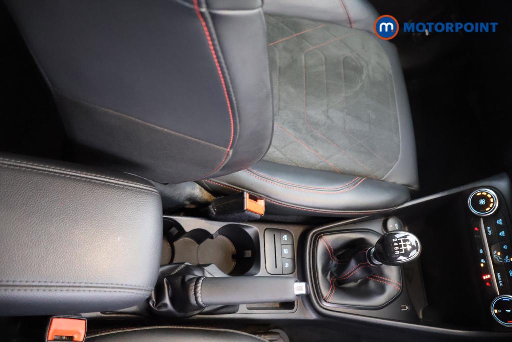 Ford Fiesta St-Line Vignale Manual Petrol Hatchback - Stock Number (1553085) - 8th supplementary image