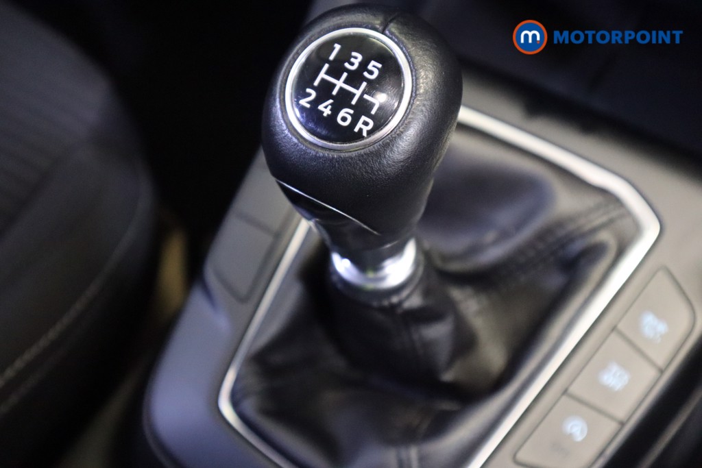 Ford Focus Titanium Manual Petrol Hatchback - Stock Number (1553150) - 5th supplementary image