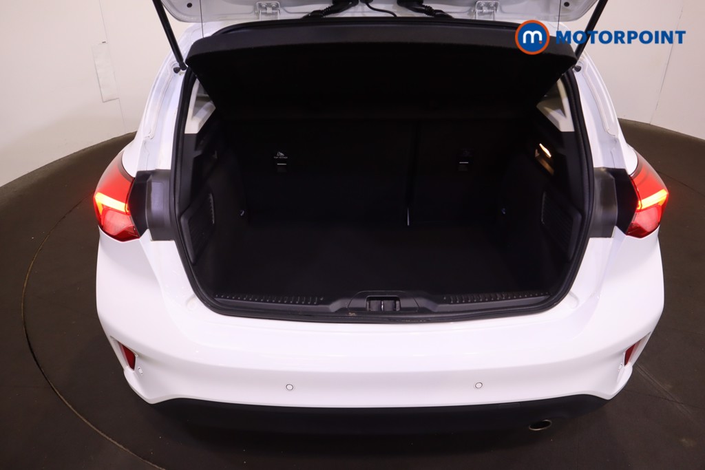Ford Focus Titanium Manual Petrol Hatchback - Stock Number (1553150) - 8th supplementary image