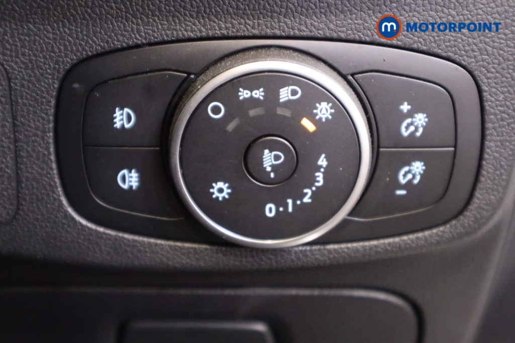 Ford Focus Titanium Manual Petrol Hatchback - Stock Number (1553150) - 14th supplementary image
