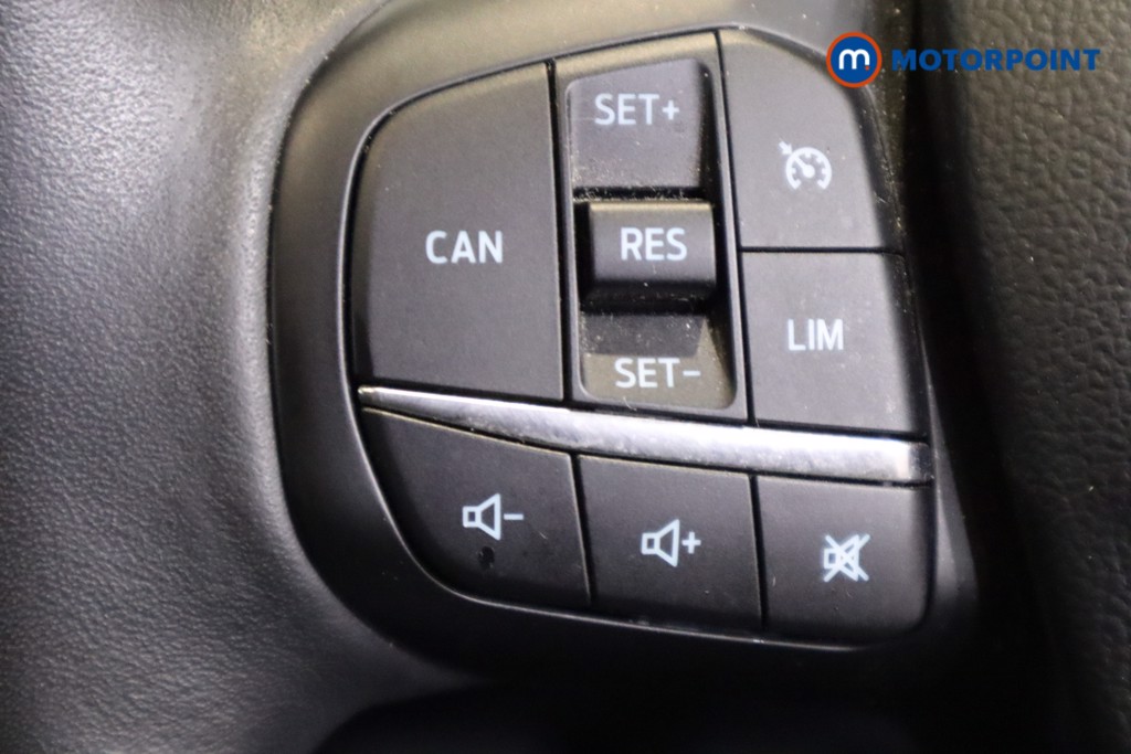 Ford Focus Titanium Manual Petrol Hatchback - Stock Number (1553150) - 15th supplementary image