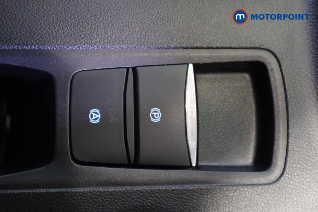 Ford Focus Titanium Manual Petrol Hatchback - Stock Number (1553150) - 23rd supplementary image