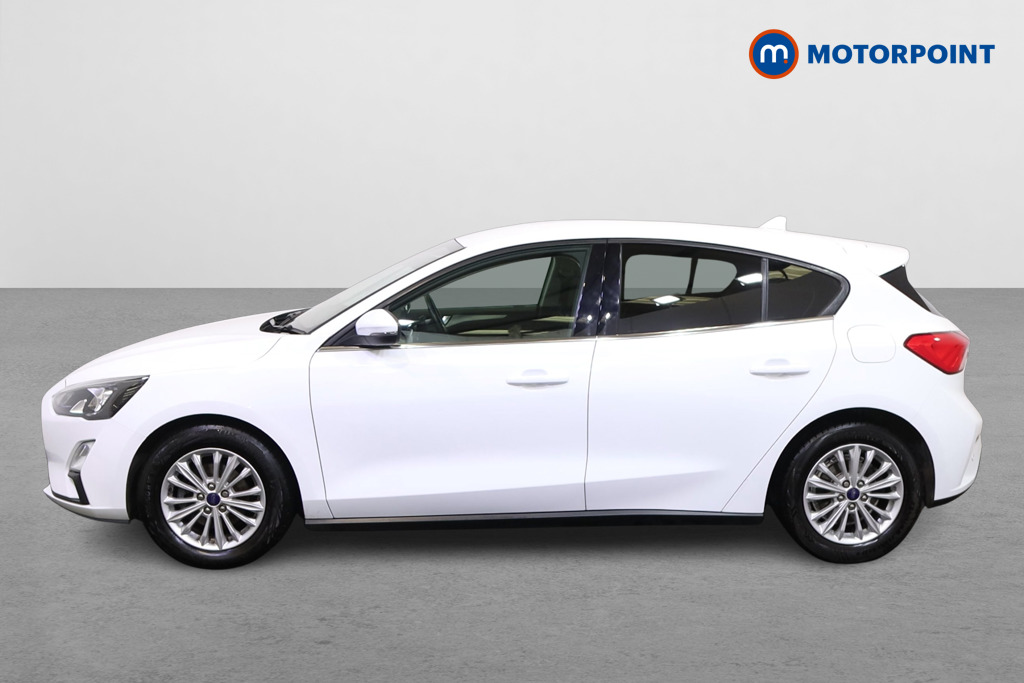 Ford Focus Titanium Manual Petrol Hatchback - Stock Number (1553150) - Passenger side
