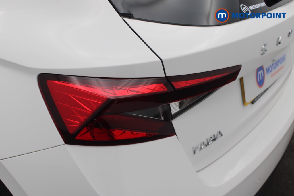 Skoda Fabia Colour Edition Manual Petrol Hatchback - Stock Number (1553579) - 25th supplementary image