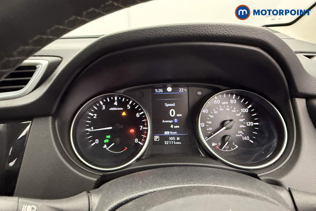 Nissan Qashqai Acenta Premium Automatic Petrol SUV - Stock Number (1553642) - 4th supplementary image