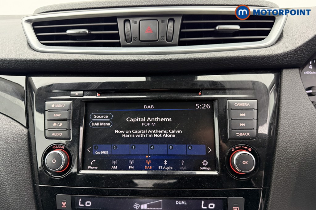 Nissan Qashqai Acenta Premium Automatic Petrol SUV - Stock Number (1553642) - 5th supplementary image