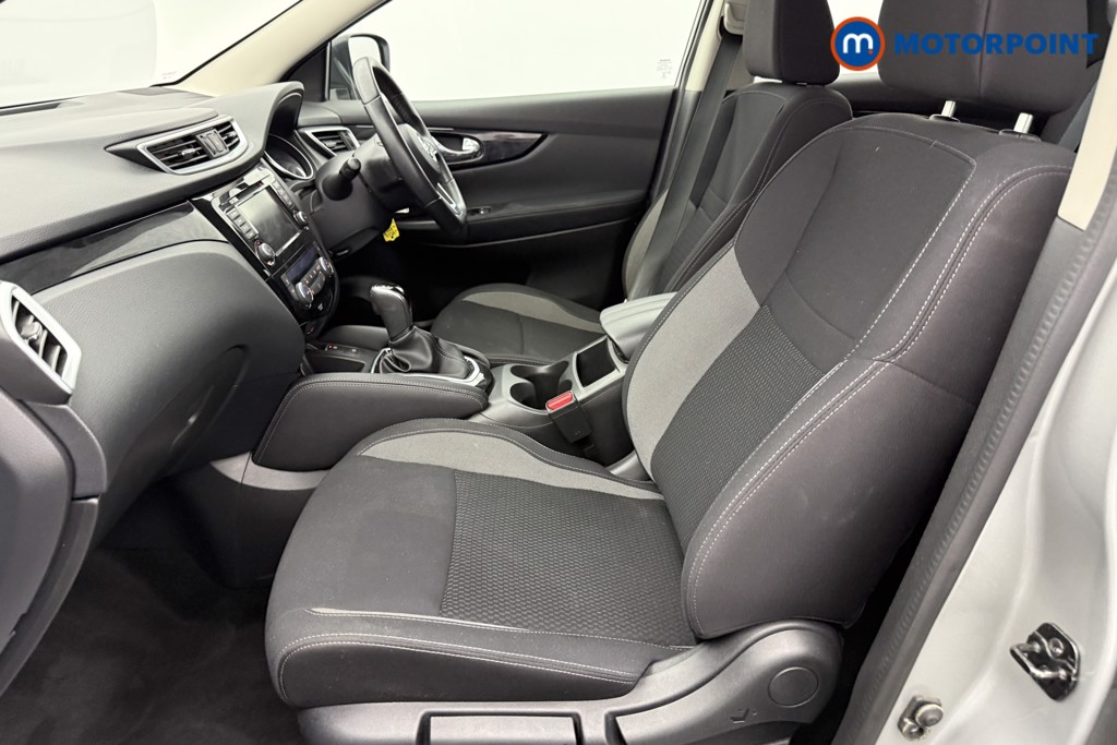 Nissan Qashqai Acenta Premium Automatic Petrol SUV - Stock Number (1553642) - 20th supplementary image