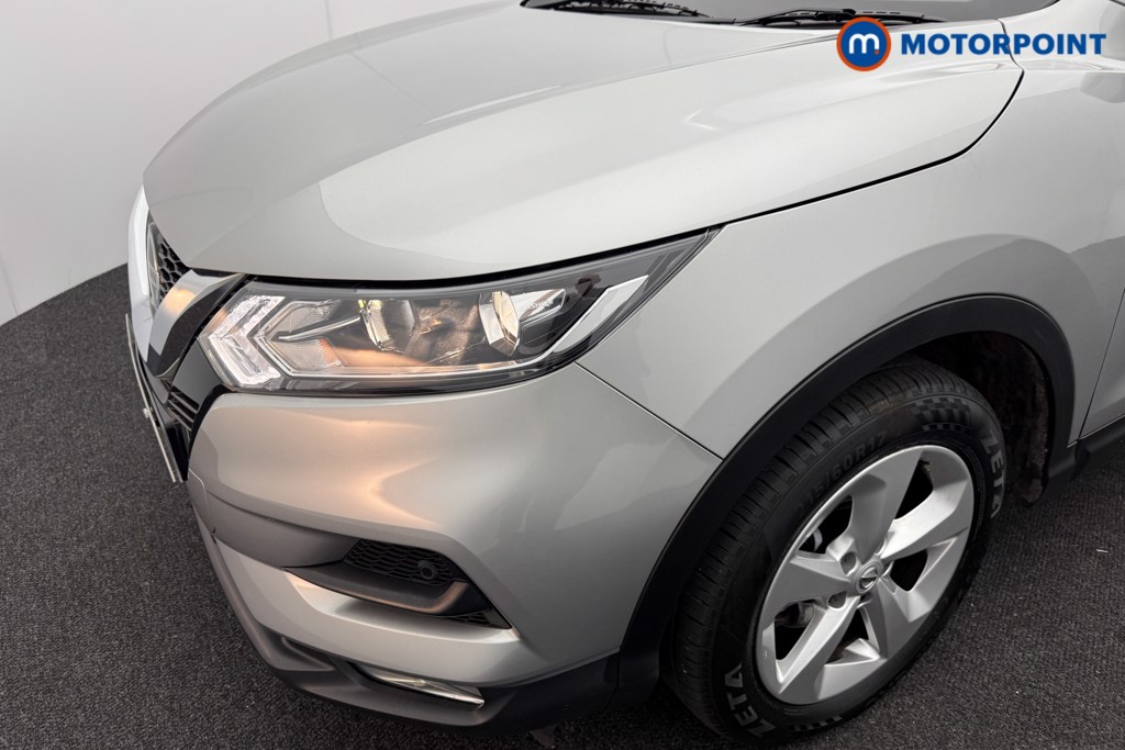Nissan Qashqai Acenta Premium Automatic Petrol SUV - Stock Number (1553642) - 26th supplementary image