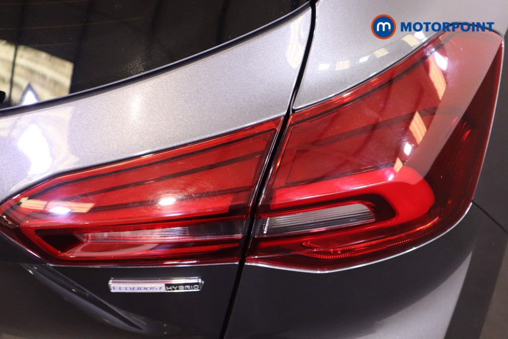 Ford Focus St-Line Vignale Manual Petrol-Electric Hybrid Hatchback - Stock Number (1553908) - 29th supplementary image