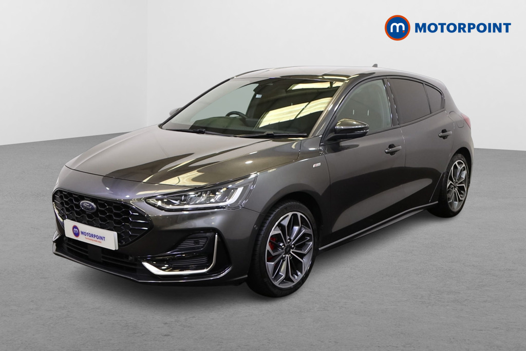 Ford Focus St-Line Vignale Manual Petrol-Electric Hybrid Hatchback - Stock Number (1553908) - Passenger side front corner