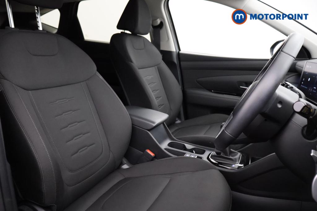 Hyundai Tucson Advance Manual Petrol SUV - Stock Number (1554067) - 1st supplementary image