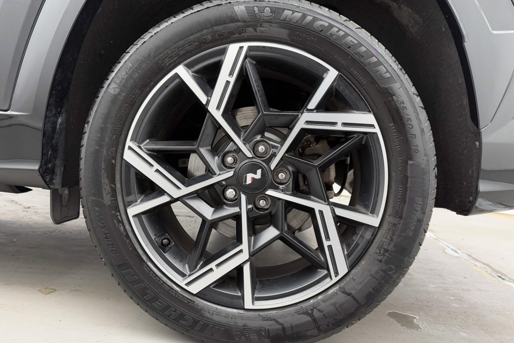 Hyundai Tucson N Line Manual Petrol SUV - Stock Number (1554101) - 39th supplementary image