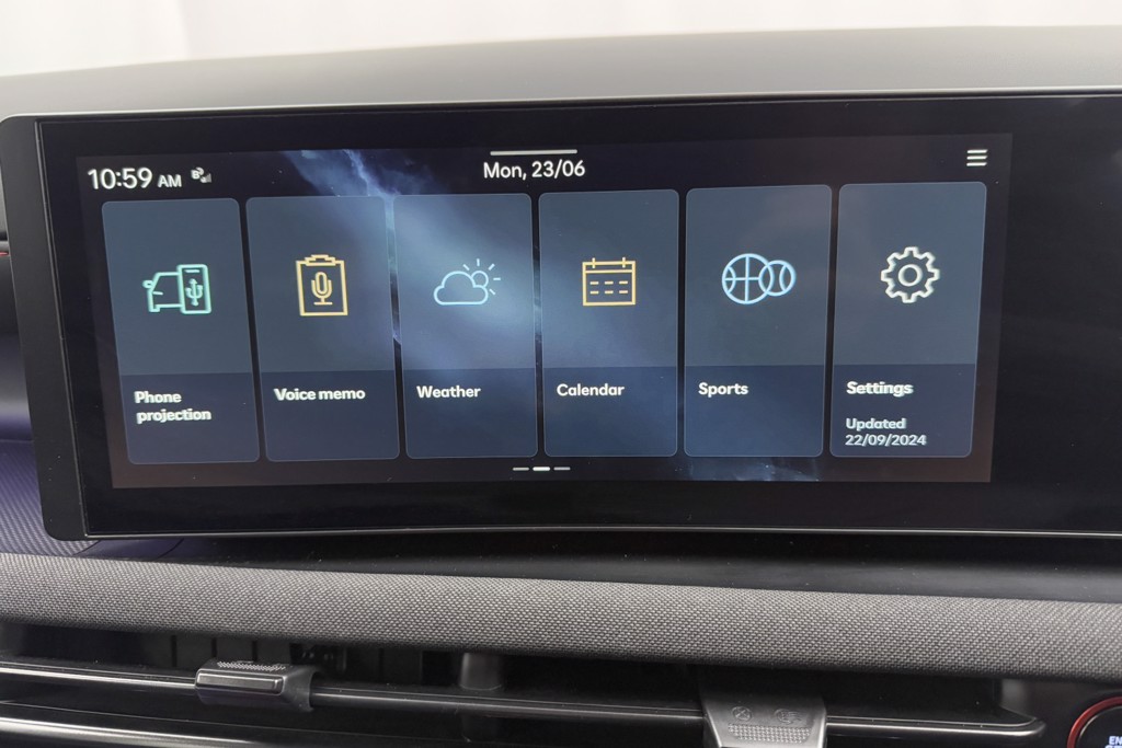 Hyundai Tucson N Line Manual Petrol SUV - Stock Number (1554156) - 9th supplementary image