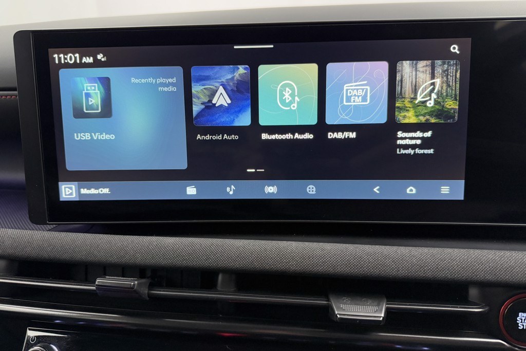 Hyundai Tucson N Line Manual Petrol SUV - Stock Number (1554156) - 12th supplementary image