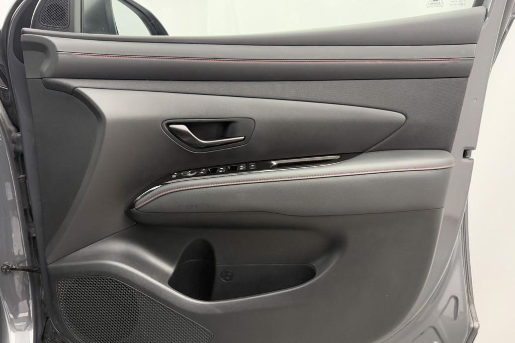 Hyundai Tucson N Line Manual Petrol SUV - Stock Number (1554156) - 19th supplementary image