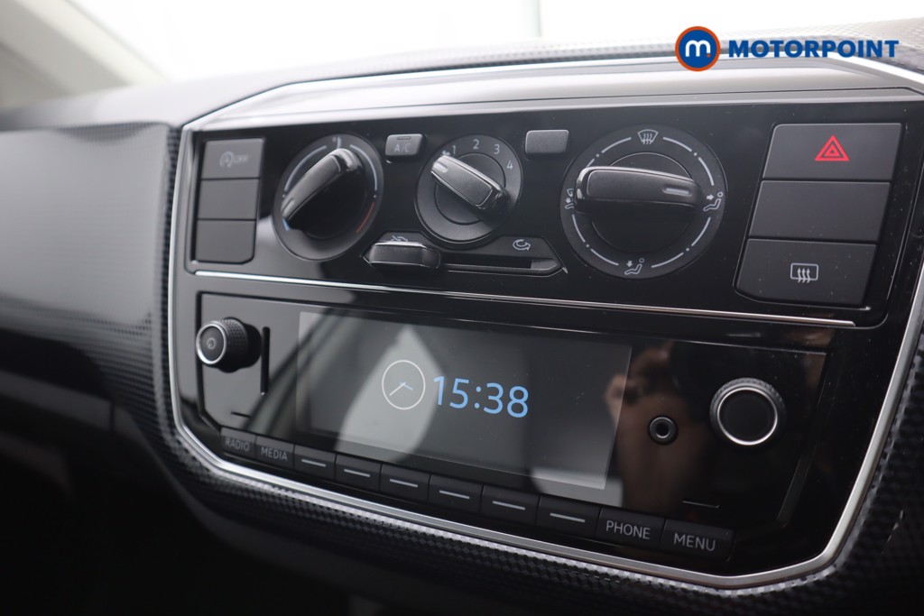 Volkswagen UP Move Up Manual Petrol Hatchback - Stock Number (1554196) - 3rd supplementary image