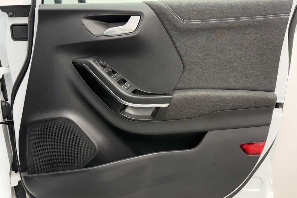 Ford Puma Titanium Manual Petrol-Electric Hybrid SUV - Stock Number (1554232) - 19th supplementary image