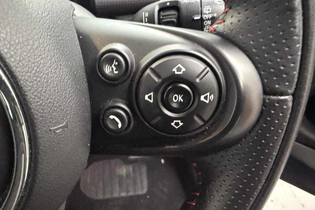 Mini Hatchback Cooper Sport Manual Petrol Hatchback - Stock Number (1554301) - 4th supplementary image
