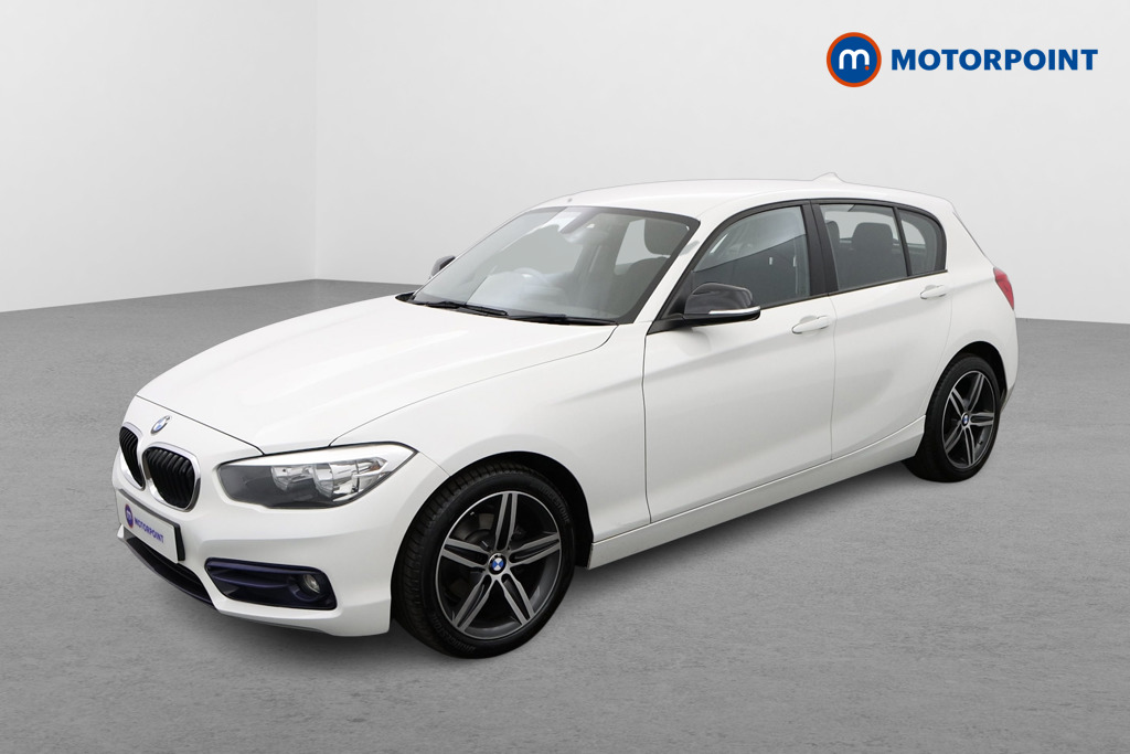 BMW 1 Series Sport Manual Petrol Hatchback - Stock Number (1554332) - Passenger side front corner
