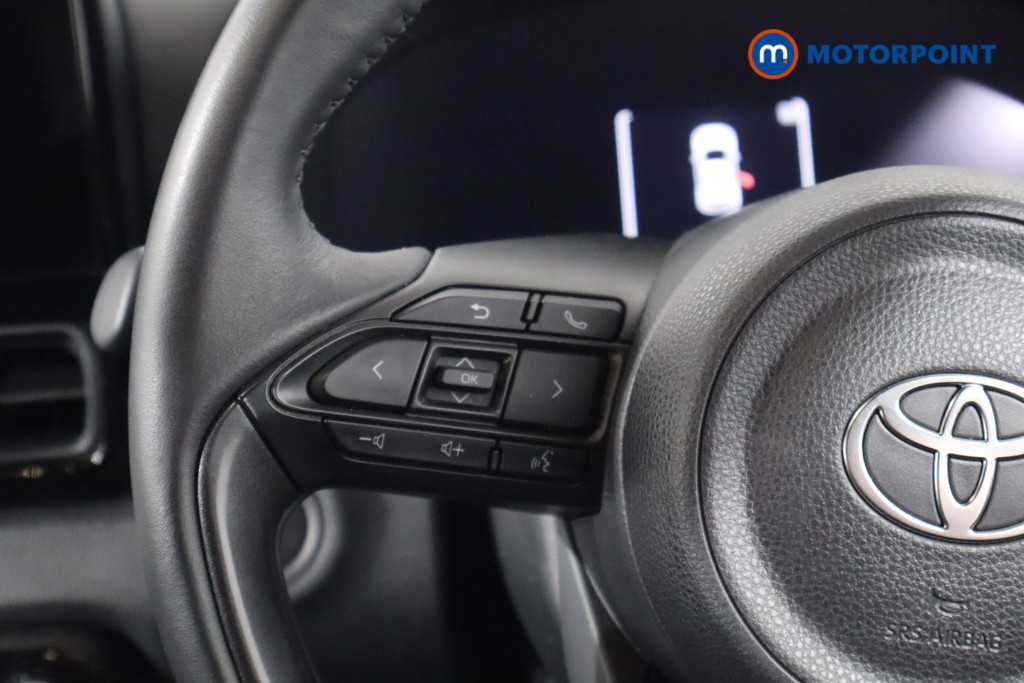 Toyota Yaris Excel Automatic Petrol-Electric Hybrid Hatchback - Stock Number (1554355) - 7th supplementary image