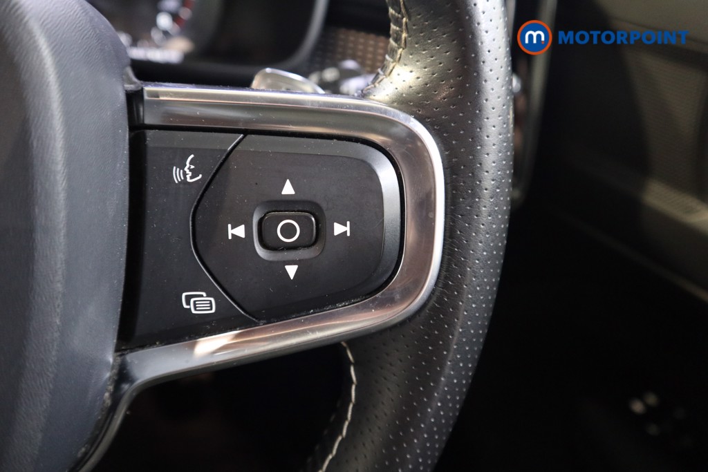 Volvo Xc40 R Design Automatic Petrol SUV - Stock Number (1554398) - 4th supplementary image