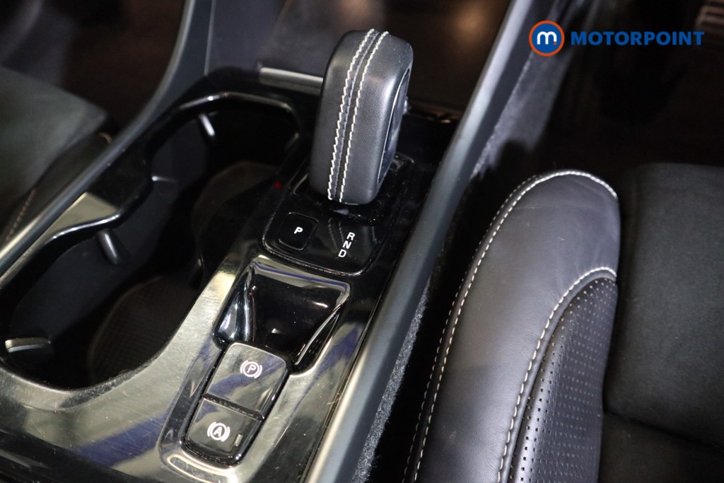 Volvo Xc40 R Design Automatic Petrol SUV - Stock Number (1554398) - 8th supplementary image