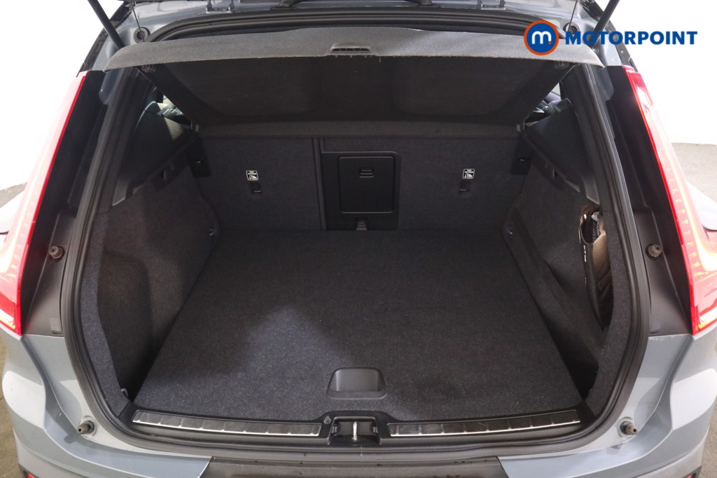 Volvo Xc40 R Design Automatic Petrol SUV - Stock Number (1554398) - 12th supplementary image