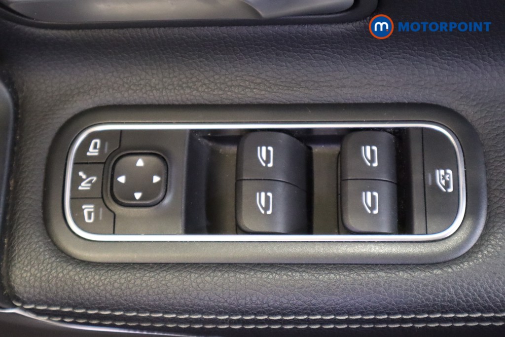 Mercedes-Benz CLA Amg Line Automatic Petrol Estate - Stock Number (1554401) - 13th supplementary image