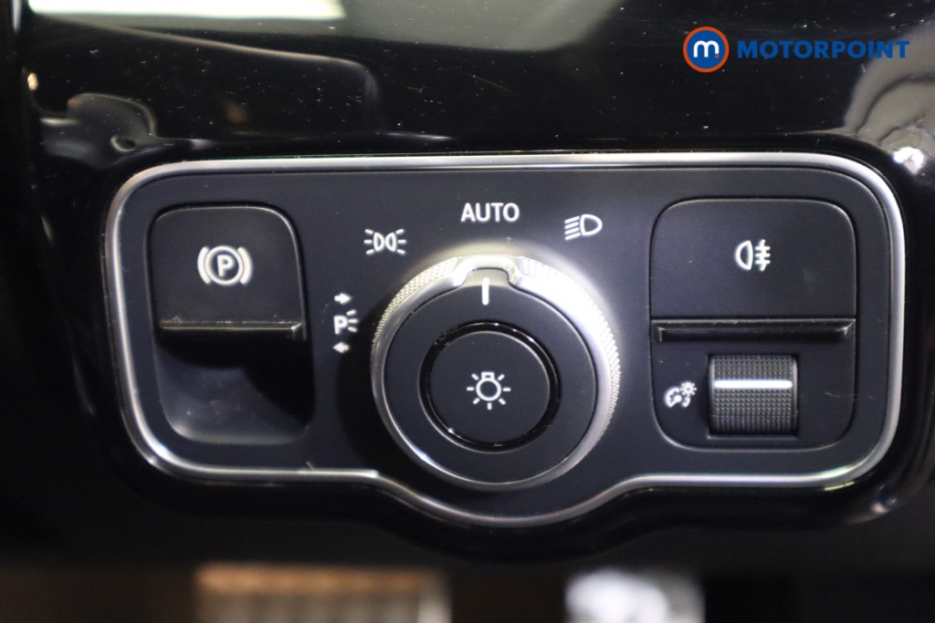 Mercedes-Benz CLA Amg Line Automatic Petrol Estate - Stock Number (1554401) - 15th supplementary image