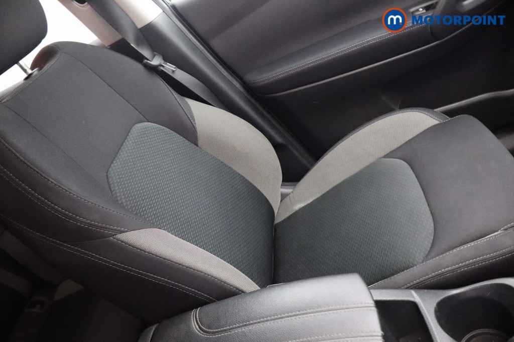 Nissan Qashqai N-Connecta Automatic Petrol SUV - Stock Number (1554561) - 15th supplementary image