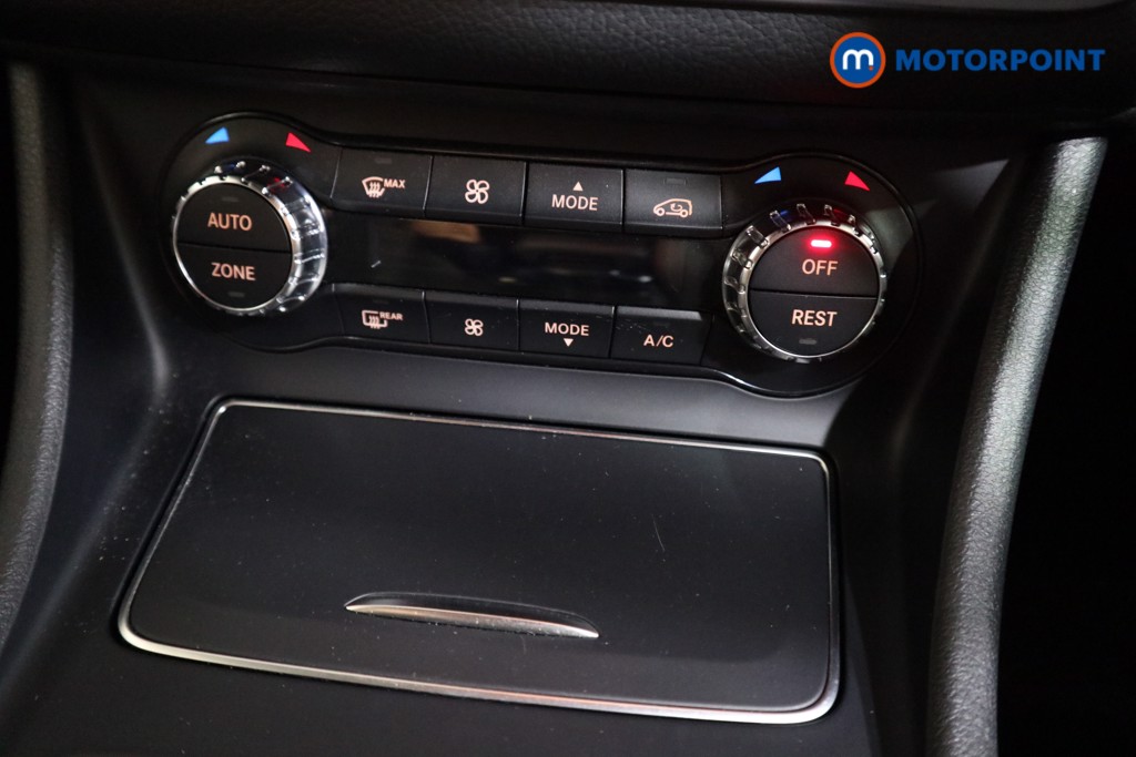Mercedes-Benz GLA Amg Line Automatic Petrol SUV - Stock Number (1554662) - 8th supplementary image