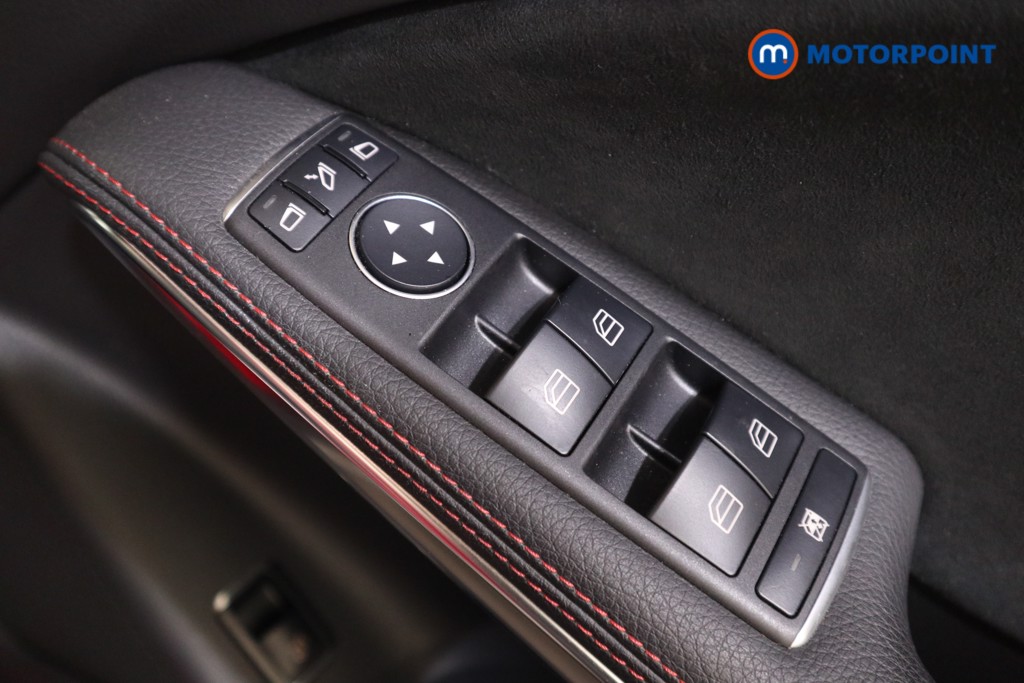 Mercedes-Benz GLA Amg Line Automatic Petrol SUV - Stock Number (1554662) - 12th supplementary image