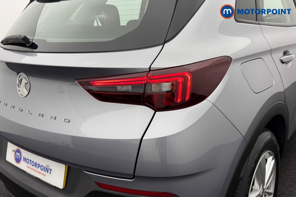 Vauxhall Grandland Design Manual Petrol SUV - Stock Number (1554681) - 23rd supplementary image