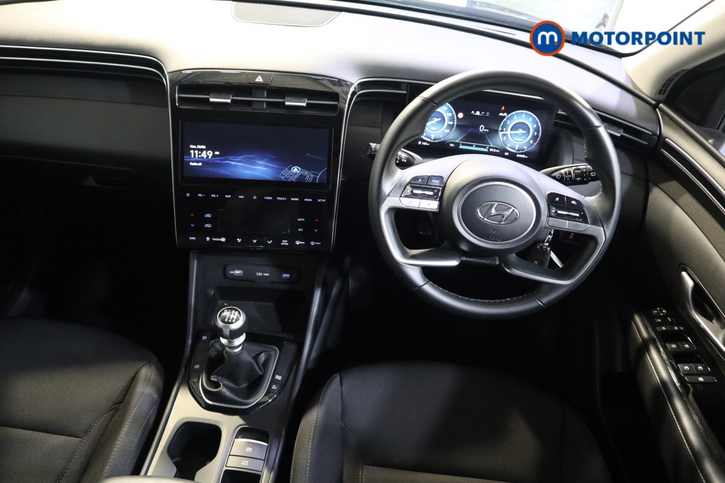 Hyundai Tucson Se Connect Manual Petrol SUV - Stock Number (1554799) - 1st supplementary image