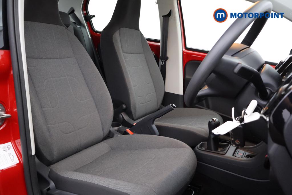 Volkswagen UP Move Up Manual Petrol Hatchback - Stock Number (1554803) - 6th supplementary image