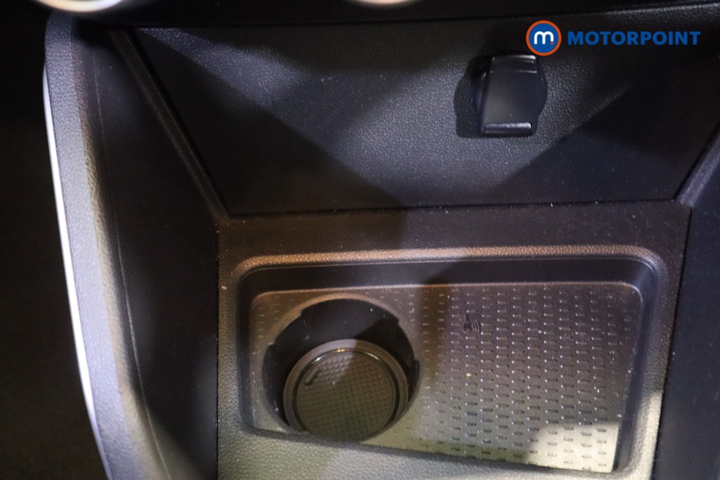 Dacia Duster Prestige Manual Petrol SUV - Stock Number (1554973) - 22nd supplementary image