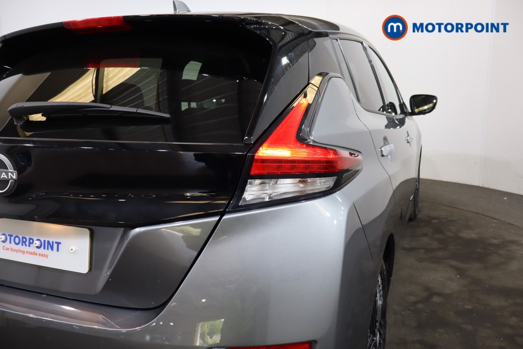 Nissan Leaf N-Connecta Automatic Electric Hatchback - Stock Number (1554974) - 26th supplementary image