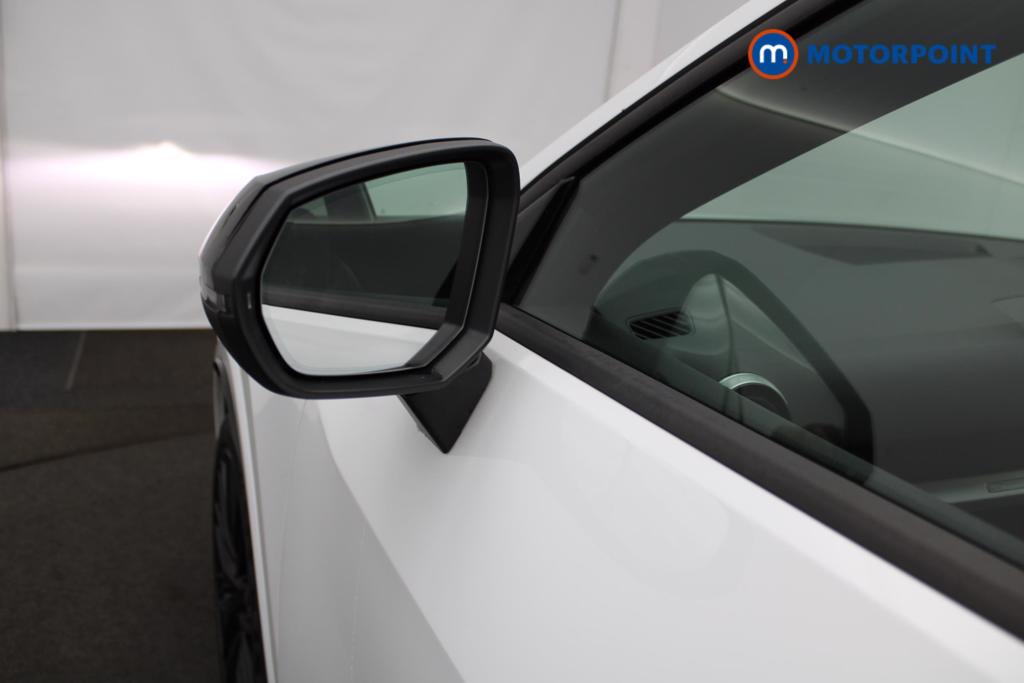 Audi Q2 Black Edition Manual Petrol SUV - Stock Number (1555186) - 27th supplementary image