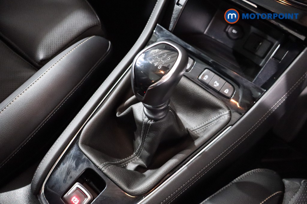 Vauxhall Grandland X Elite Nav Manual Petrol SUV - Stock Number (1555348) - 14th supplementary image